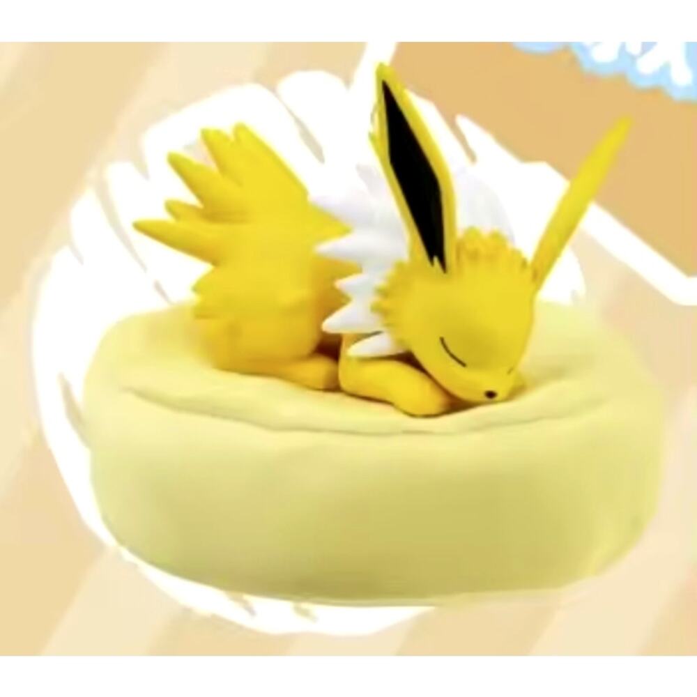 Pokemon, Jolteon Sweet Dreams Sleeping Collectible Art Figure, New Open Blind Bx